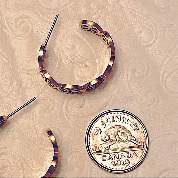 Tory Burch small gold multi logo hoop earrings - Picture 8 of 9